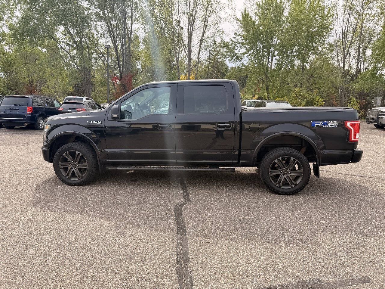 Used 2016 Ford F150 XLT w/ Equipment Group 302A Luxury AWD/4WD image 7
