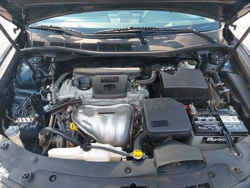 Used 2012 Toyota Camry SE FWD image 28