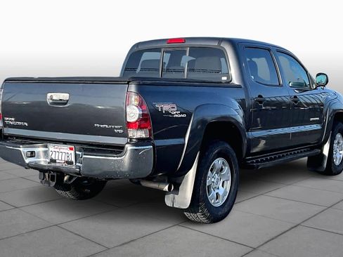Used 2011 Toyota Tacoma PreRunner image 13