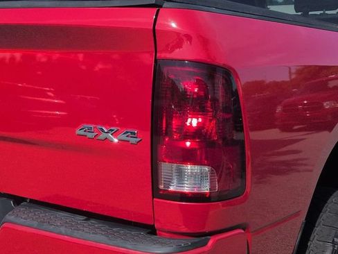 Used 2013 RAM 1500 Express AWD/4WD image 12