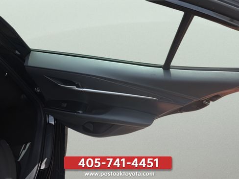 Used 2025 Toyota Camry LE FWD image 28