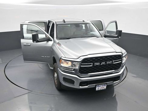 Used 2022 RAM 3500 Big Horn AWD/4WD image 49