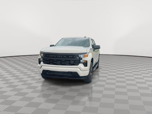 Used 2026 Chevrolet Silverado 1500 Custom w/ Turbomax Blackout Package AWD/4WD image 4