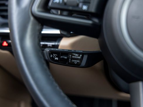 Used 2020 Porsche 911 Carrera S image 31