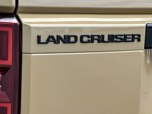 Used 2025 Toyota Land Cruiser 1958 AWD/4WD image 26