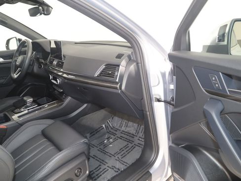 Used 2023 Audi SQ5 Prestige w/ Prestige Package AWD/4WD image 44