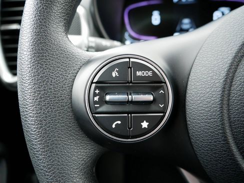 Used 2024 Kia Soul LX w/ Option Group 015 image 27