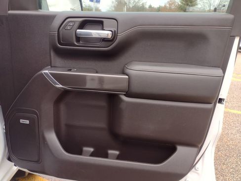 Used 2021 GMC Sierra 1500 AT4 w/ AT4 Preferred Package image 21