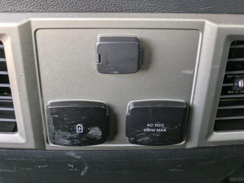 Used 2022 Ford F350 Lariat image 15