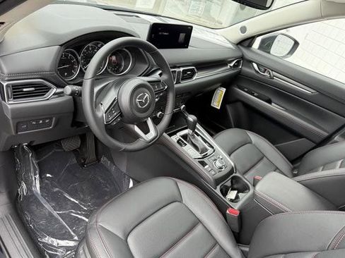New 2025 MAZDA CX-5 Carbon Edition image 2