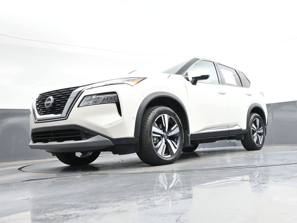 Certified 2023 Nissan Rogue SL w/ SL Premium Package AWD/4WD image 41