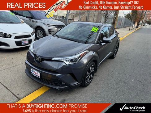 Used 2018 Toyota C-HR XLE image 1