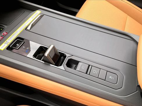 New 2026 Lexus ES 350e FWD image 11