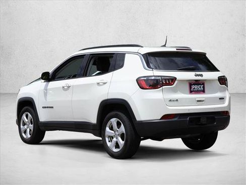 Used 2021 Jeep Compass Latitude w/ Driver Assistance Group AWD/4WD image 7