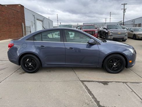 Used 2014 Chevrolet Cruze LT FWD image 5