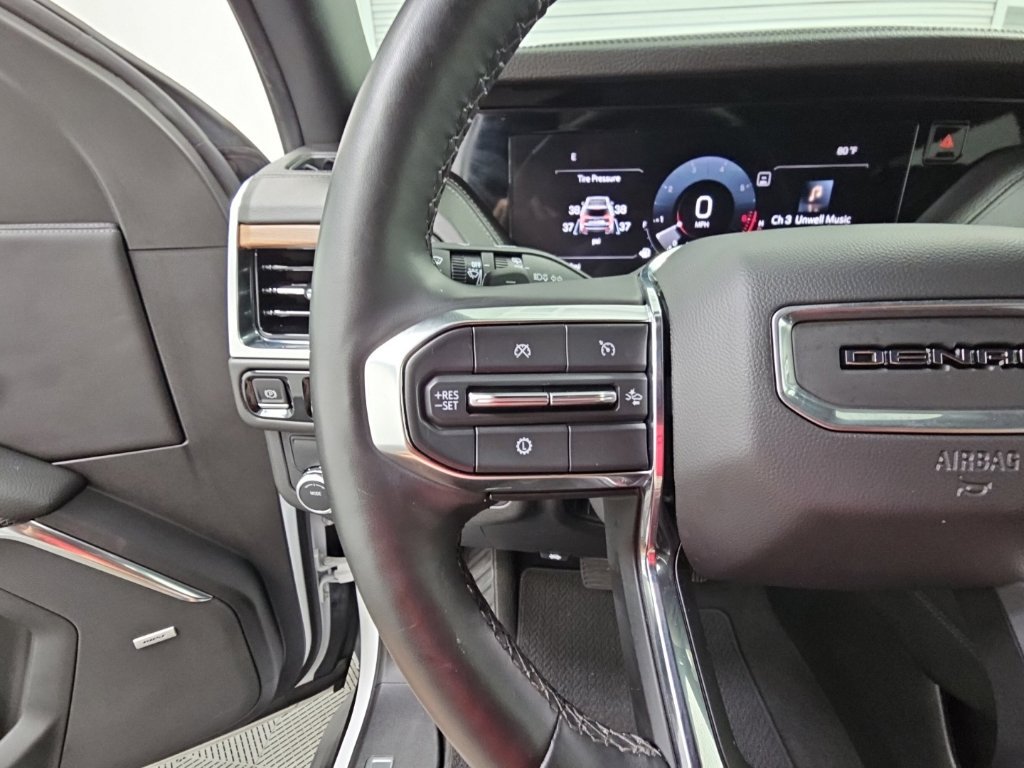 Certified 2025 GMC Yukon Denali RWD image 25
