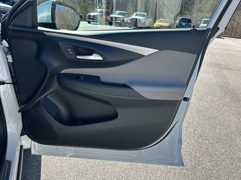 New 2026 Buick Envista Avenir image 15