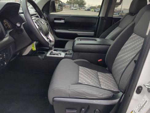 Used 2021 Toyota Tundra SR5 image 15