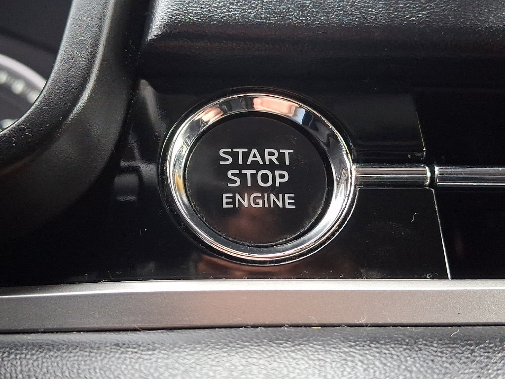 Used 2022 Mitsubishi Outlander ES AWD/4WD image 26