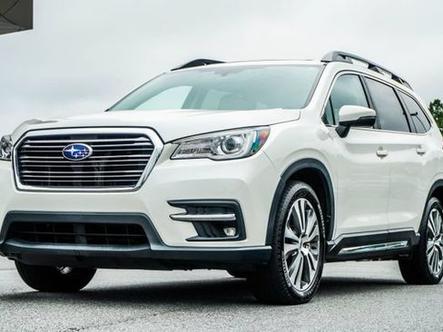 Used 2019 Subaru Ascent Limited AWD/4WD image 9