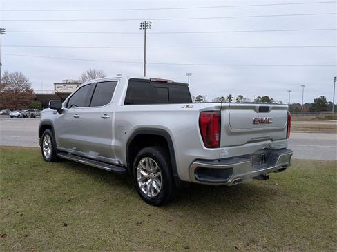 Used 2019 GMC Sierra 1500 SLT w/ SLT Premium Package image 5