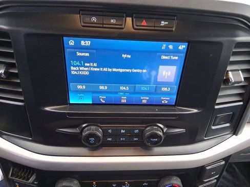 Used 2023 Ford F150 XLT image 13