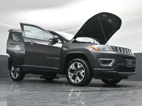 Used 2020 Jeep Compass Limited AWD/4WD image 53