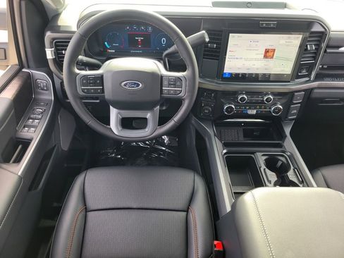 New 2026 Ford F250 Lariat w/ FX4 Off-Road Package image 9