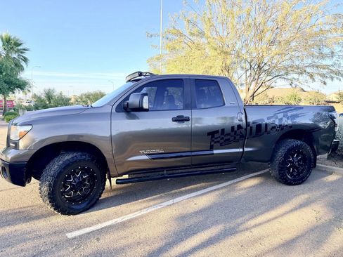 Used 2010 Toyota Tundra 2WD Double Cab image 4