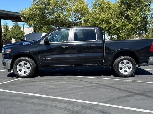 Used 2025 RAM 1500 Big Horn AWD/4WD image 14