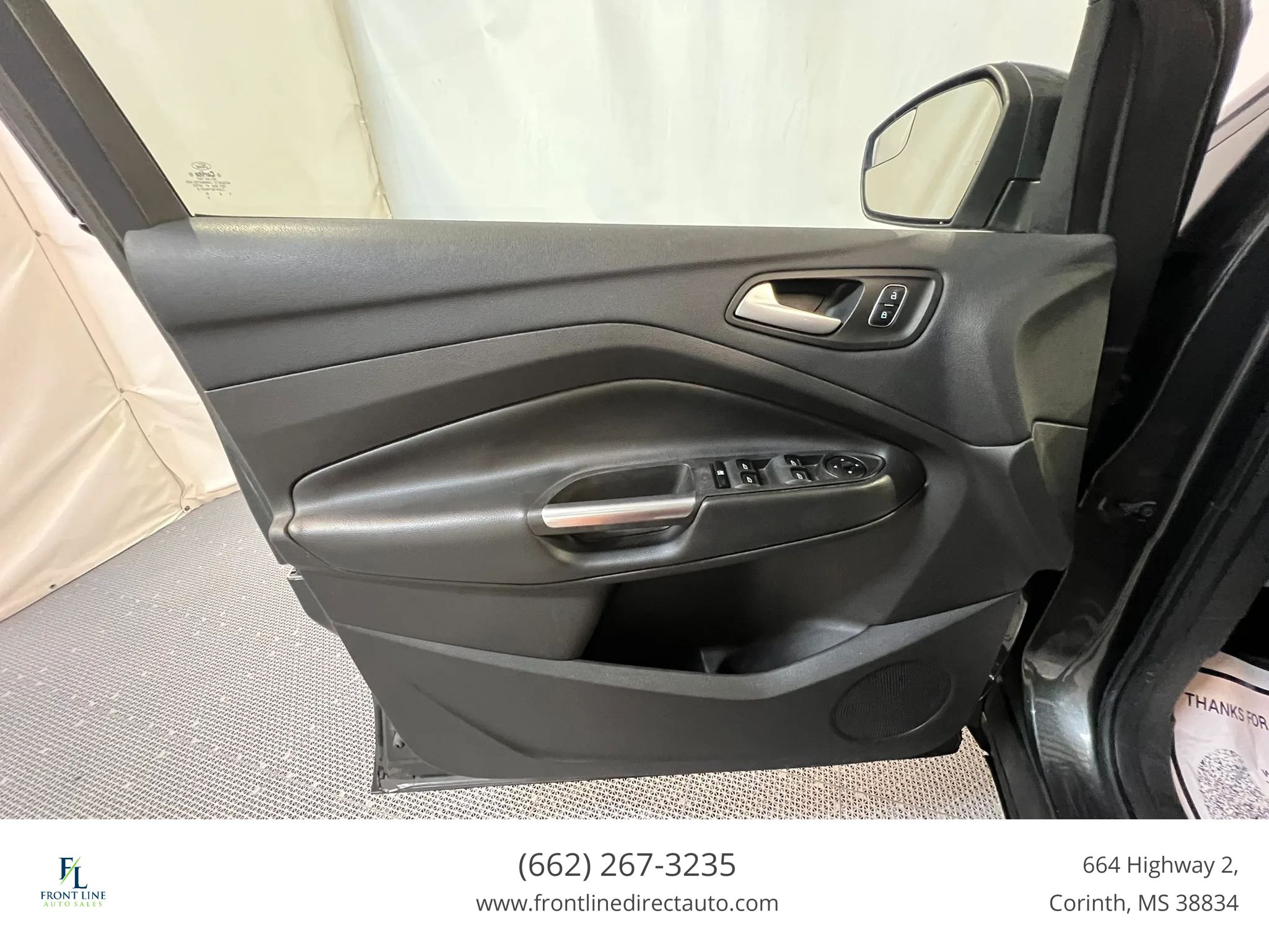 Used 2018 Ford Escape SE FWD image 11