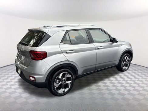 New 2026 Hyundai Venue SEL image 5