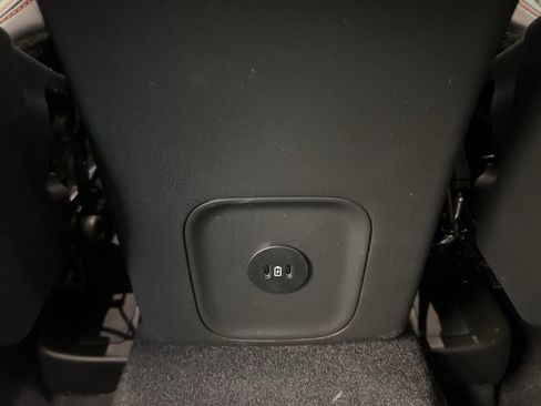 New 2026 Ford Escape ST-Line w/ Tech Pack #1 image 27