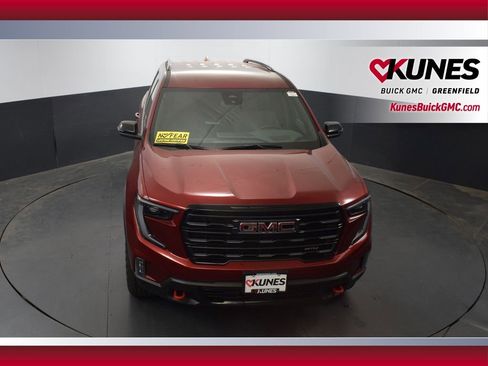 New 2025 GMC Acadia AT4 w/ LPO, Floor Liner Package AWD/4WD image 38