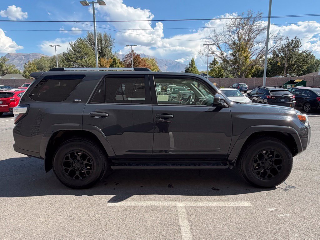 Used 2024 Toyota 4Runner SR5 AWD/4WD image 6