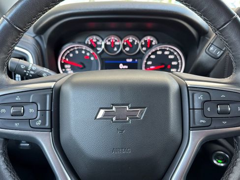 Used 2022 Chevrolet Silverado 1500 RST AWD/4WD image 24