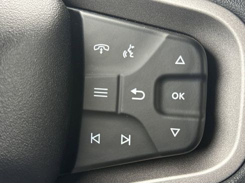 New 2025 Ford Bronco 4-Door image 29