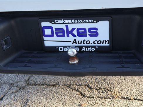 Used 2022 Nissan Frontier S w/ Technology Package image 18