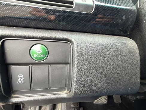 Used 2013 Honda Accord EX image 21