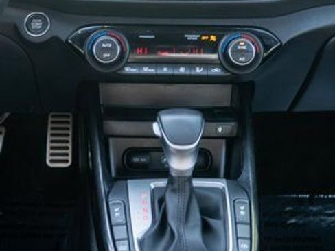 Used 2023 Kia Forte GT-Line w/ GT-Line Premium Package image 15