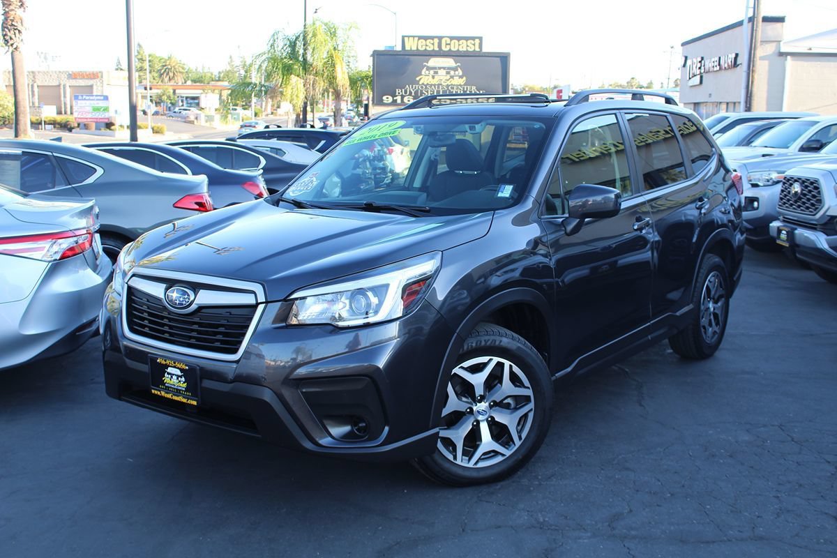 Used 2019 Subaru Forester Premium w/ All-Weather Package AWD/4WD image 2