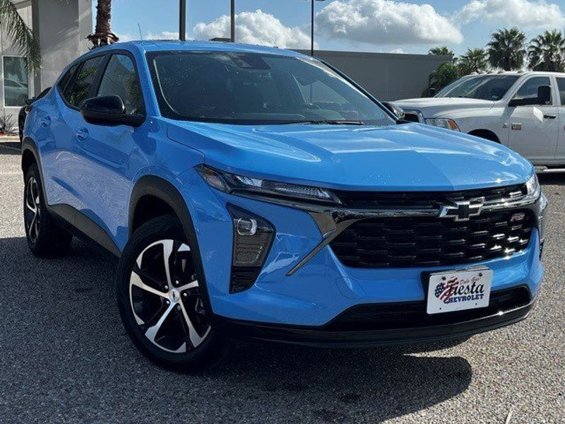 Certified 2024 Chevrolet Trax RS w/ Sunroof Package image 1
