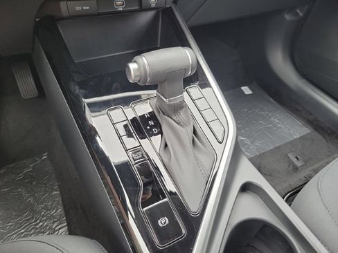 New 2026 Kia Niro LX FWD image 24