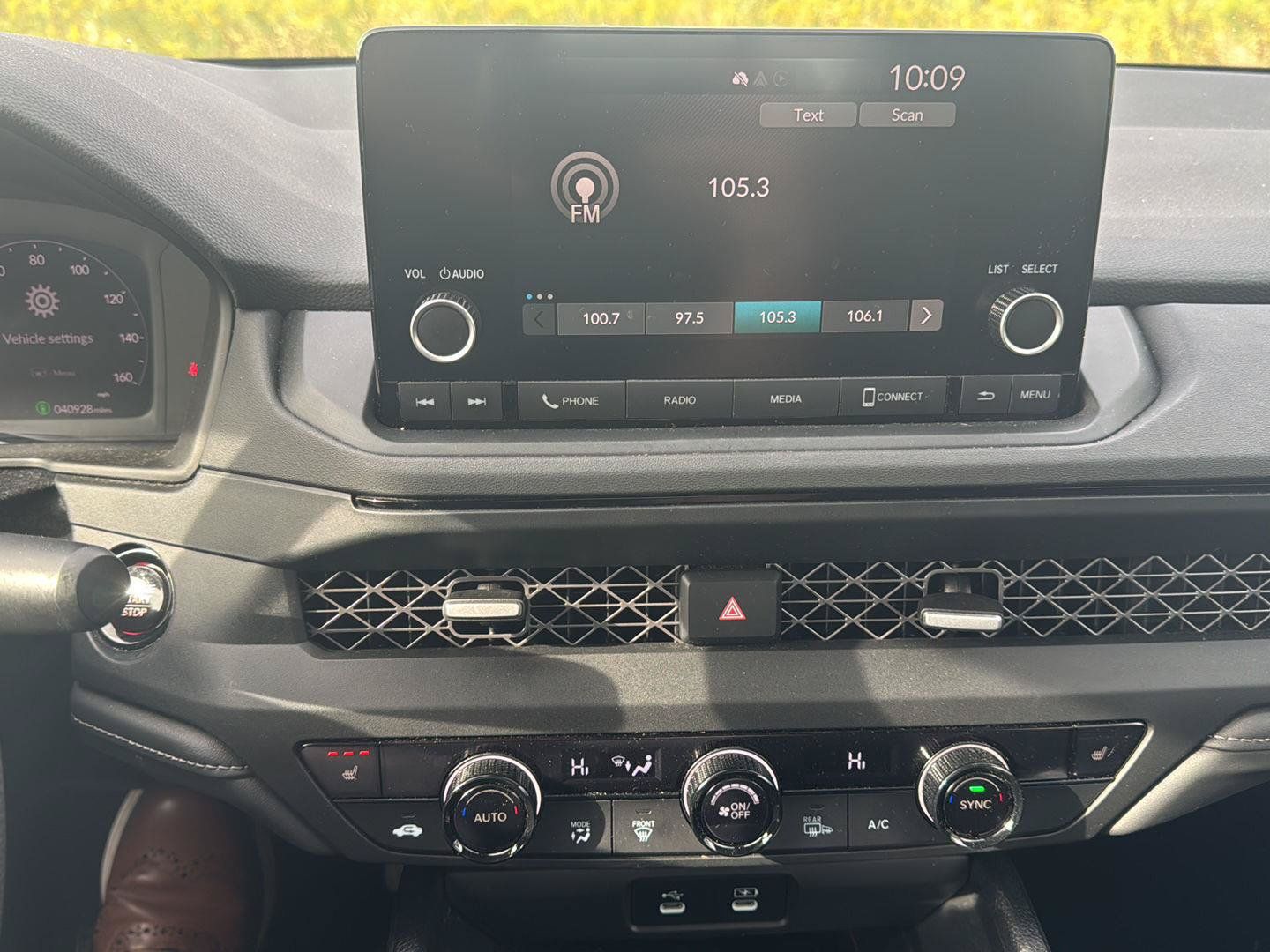 Used 2024 Honda Accord EX image 13