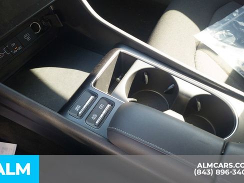 Used 2025 Hyundai Sonata SEL FWD image 9