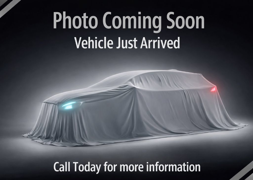 Used 2022 GMC Canyon AT4 w/ Trailering Package AWD/4WD image 1