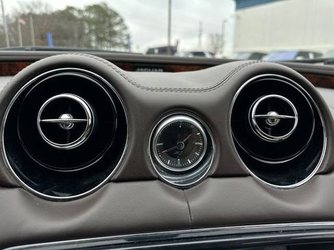 Used 2014 Jaguar XJ AWD image 22