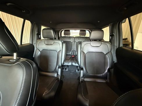 Used 2024 Jeep Grand Cherokee L Altitude image 16