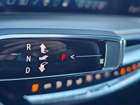 New 2026 Cadillac Lyriq Sport image 30