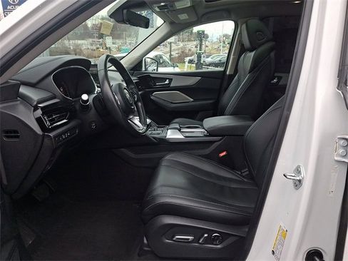 Used 2024 Acura MDX SH-AWD w/ Technology Package image 13
